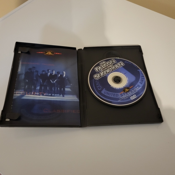 The Falcon and the Snowman DVD - Picture 3 of 5